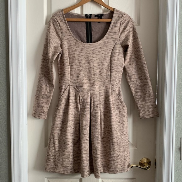 H&M Women’s Long Sleeve Light Brown Tan Dress Size Medium - Picture 14 of 17